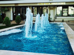 Fountain View Appartment Solid Residence Mamaia